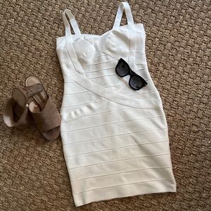 ⭐️Bqueen Spaghetti Strap Bodycon Bandage Dress